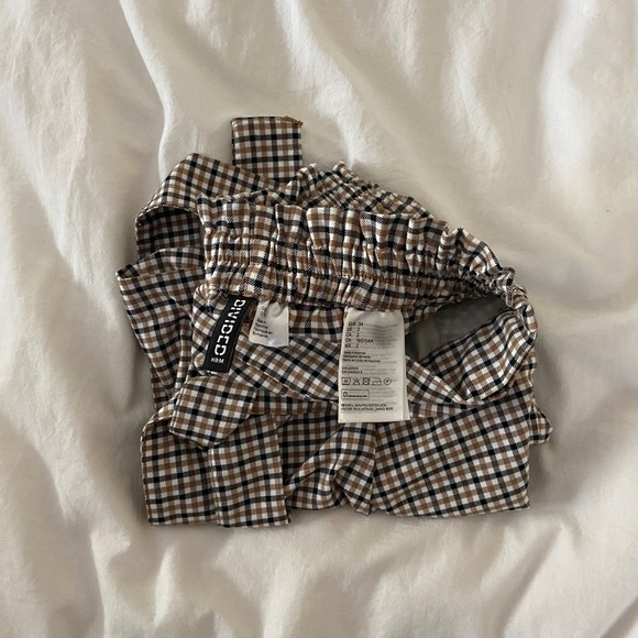 H&M Divided Brown Gingham Tie Shorts - Picture 4 of 6
